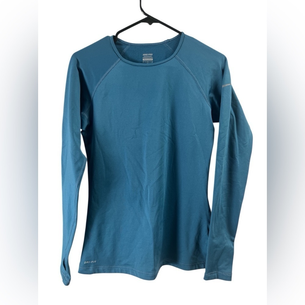Nike Pro insulated long sleeve blue shirt